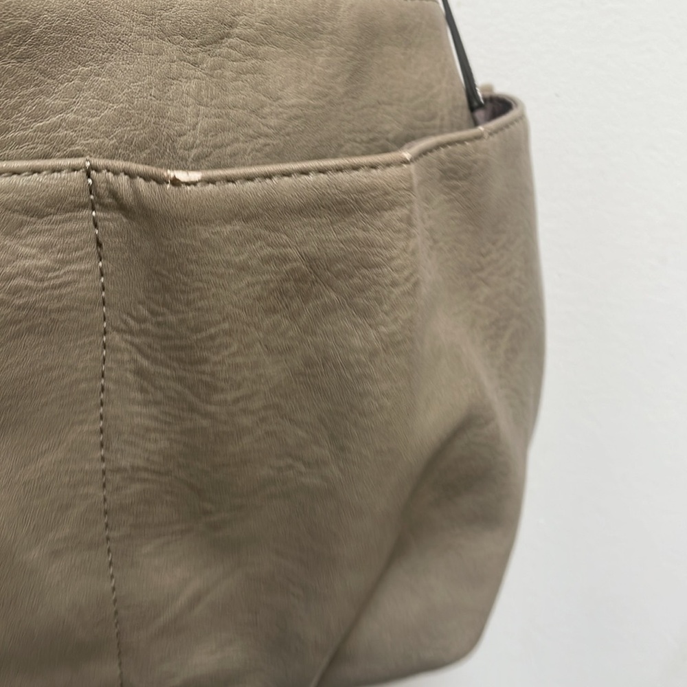 The Honest Company Green Shoulder Bag with Soft Leather  diaper bag - Picture 6 of 6